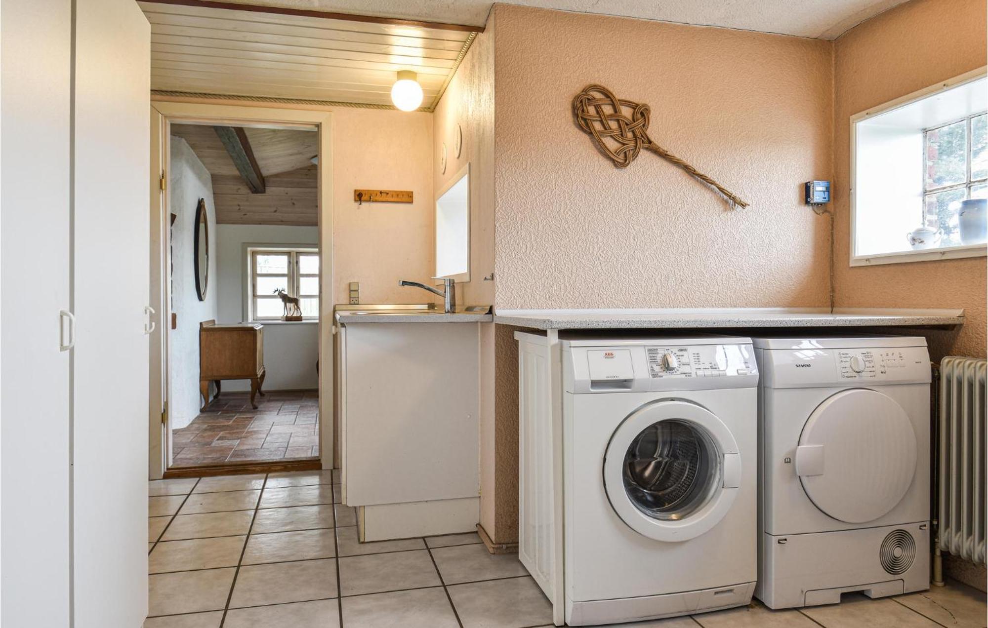 Stunning Home In Ringkobing With Kitchen Klegod Dış mekan fotoğraf